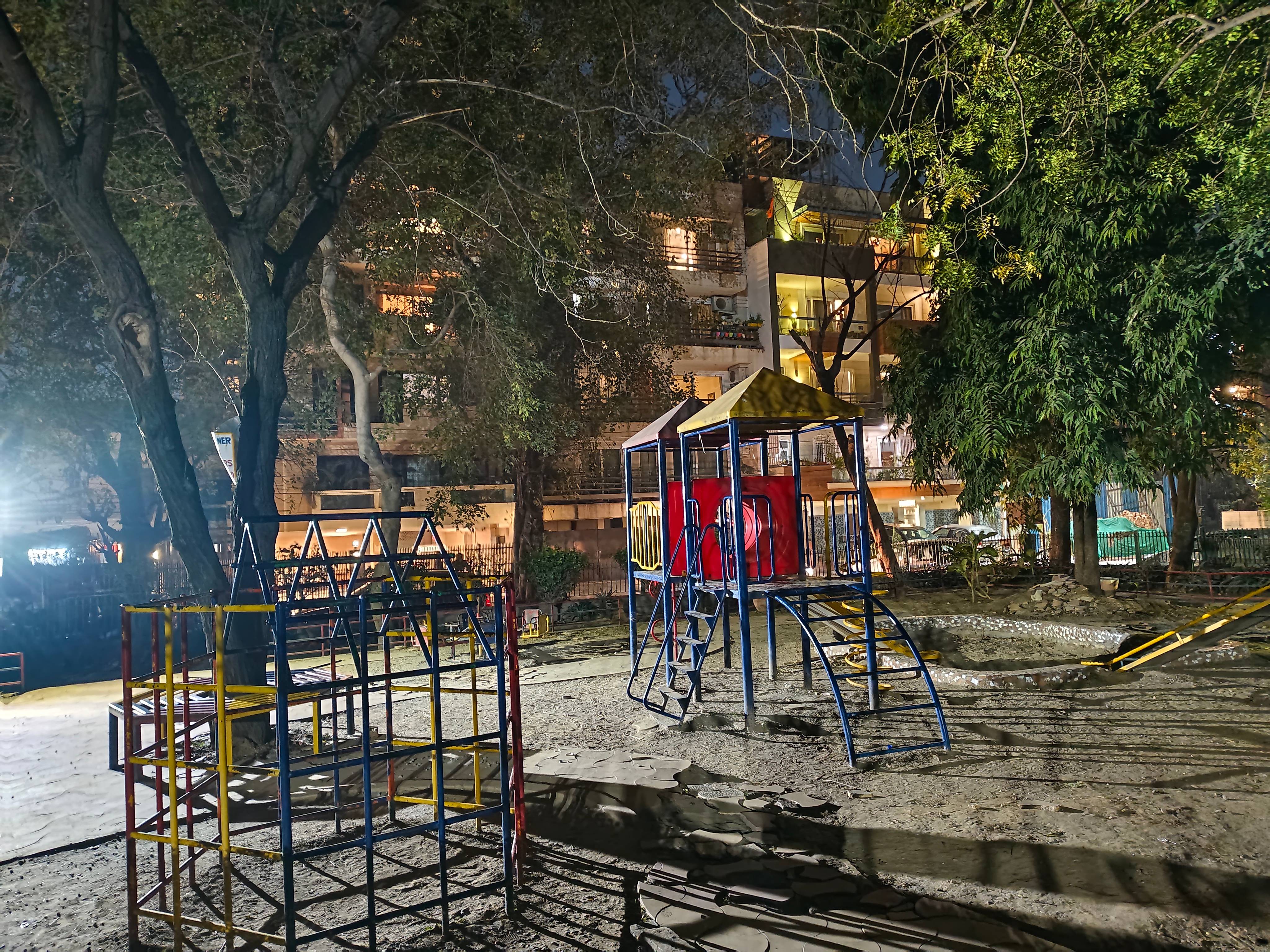 iQOO Neo 9 Pro camera sample