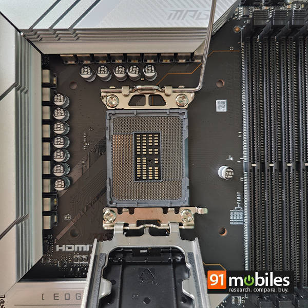 MSI MPG Z790 EDGE Ti Max WiFi LGA 1700 socket