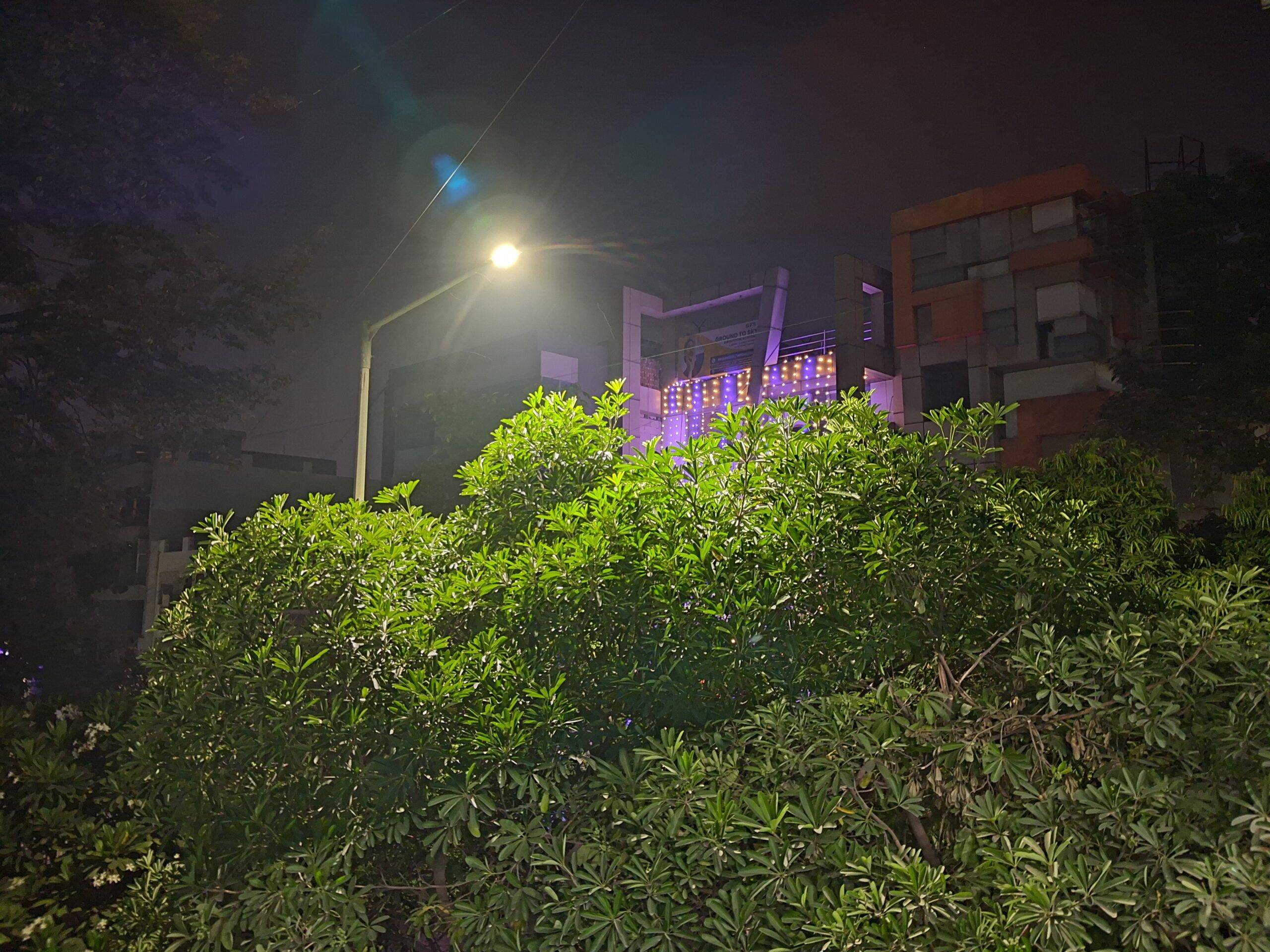 Samsung Galaxy M17 night shot