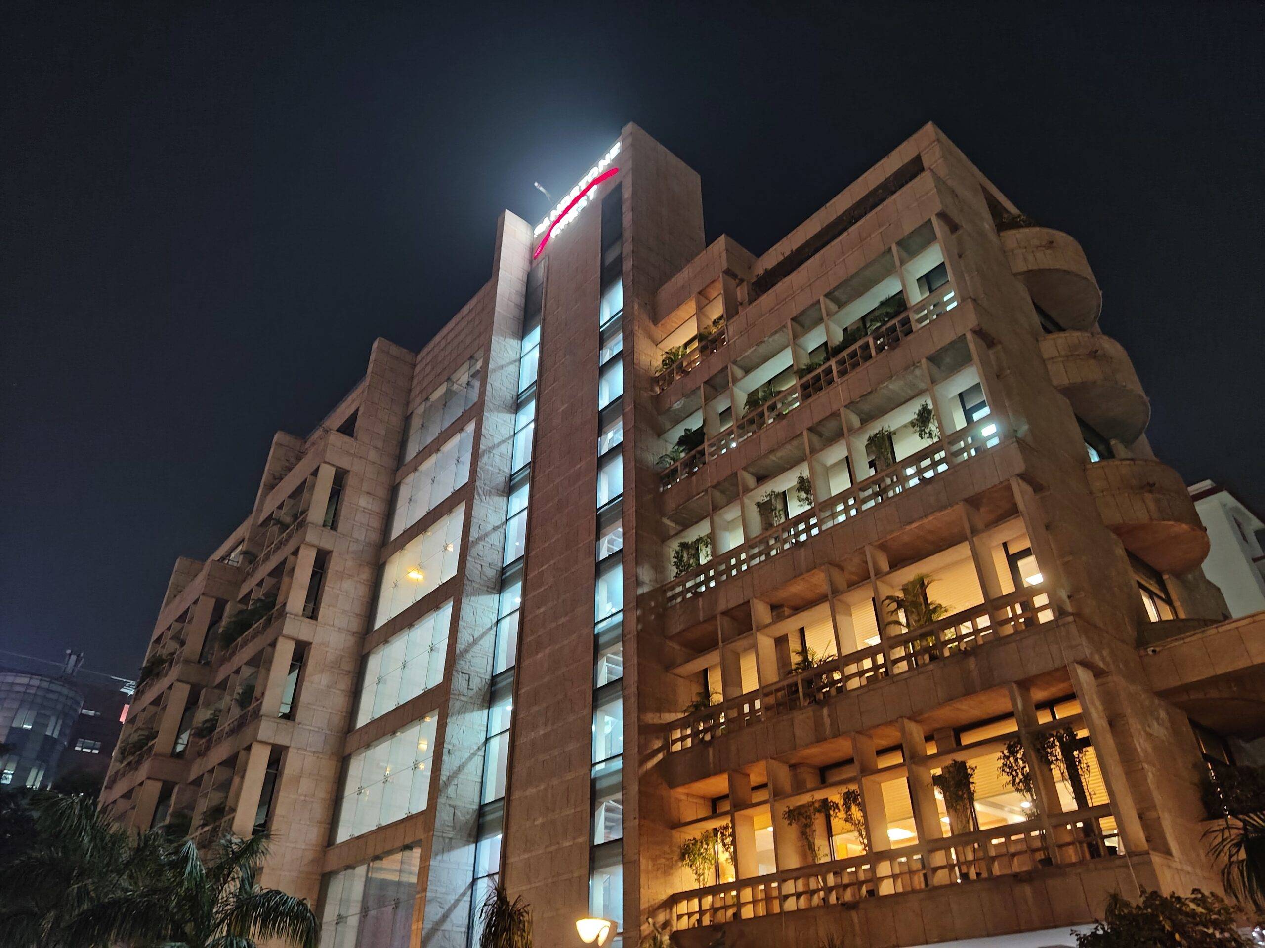 Redmi Note 15 night