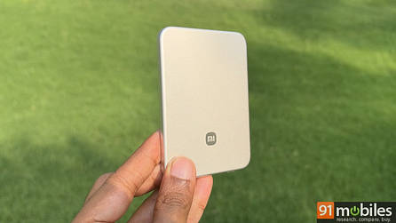 Xiaomi UltraThin Magnetic Power Bank 5,000mAh review: slimness comes at a cost