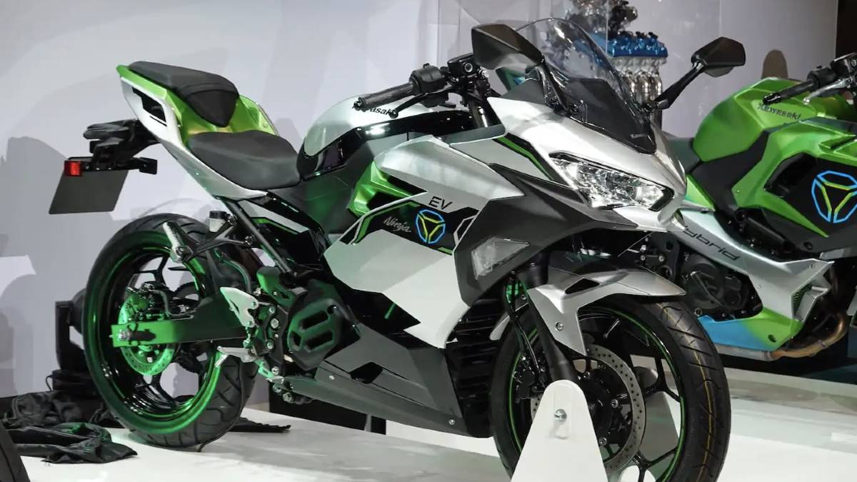 kawasaki-z-ninja-electric-bikes-unveiled-go-on-sale-2023 