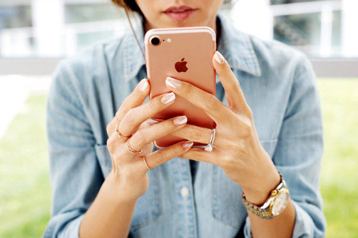 girl with phone indian 17