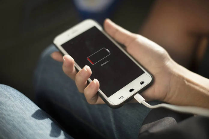 Smartphone battery charging
