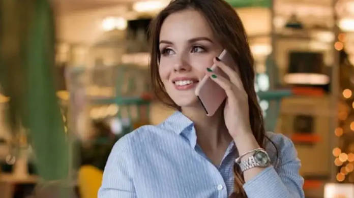 girl with phone telecom
