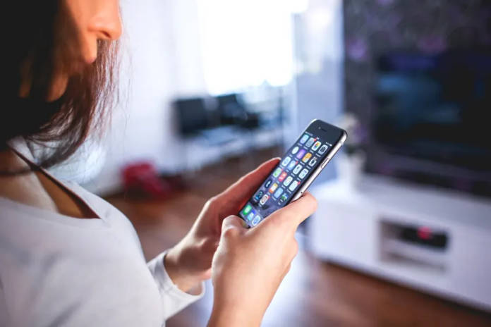 Girl with iPhone 6