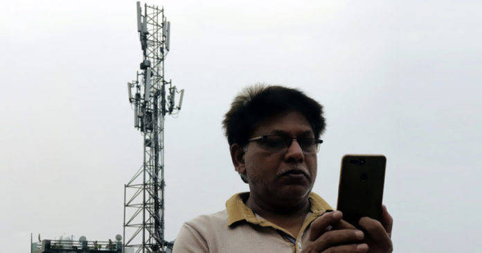 Mobile-Tower-1