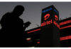 আপনি কি Airtel ইউজার? আপনার কাছেও কি KYC এর জন্য মেসেজ বা ফোন আসছে? তাহলে এখনই পড়ুন এই খবরটি