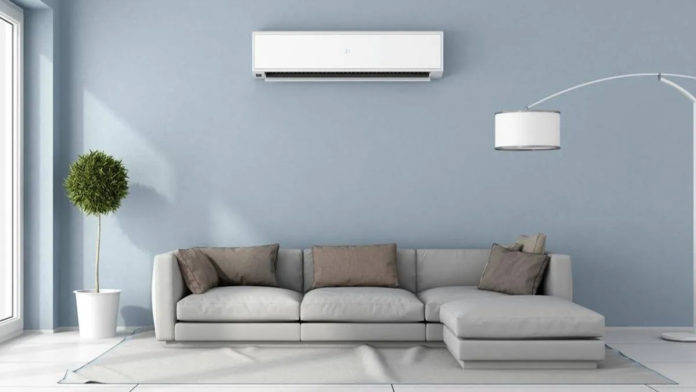 Daikin 1.5 Ton 5 Star Inverter Split AC 1