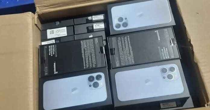 Fake Apple Products 1