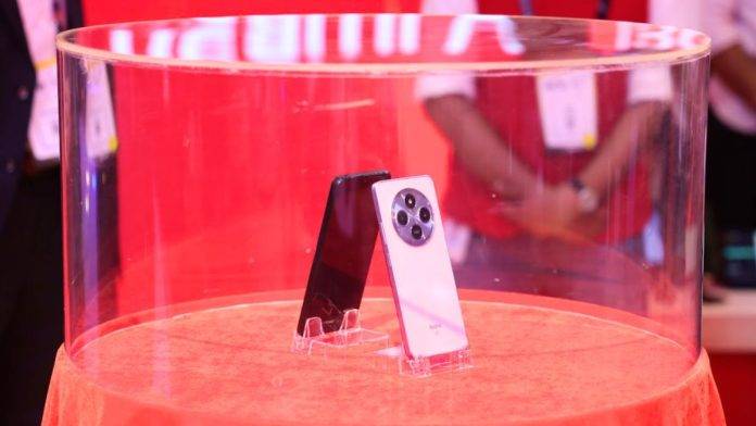 Indias-first-Snapdragon-4S-Gen-2-phone-Redmi-A4-5G-announced