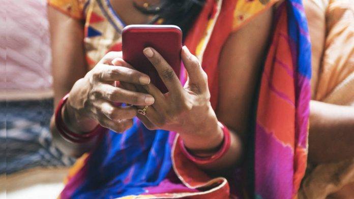 India-Mobile-User