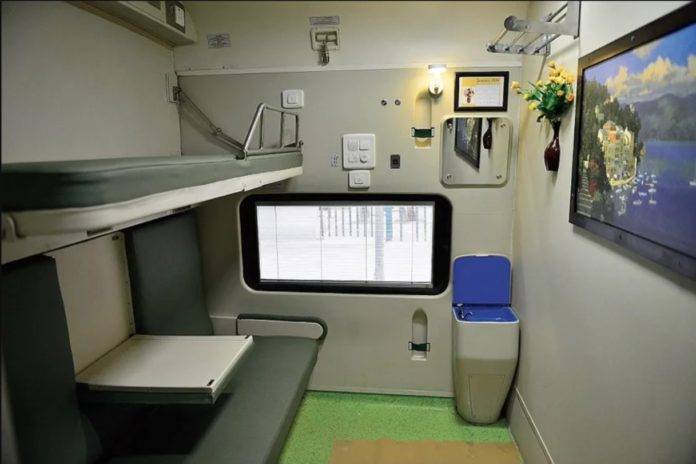 Indian-Train-Inside