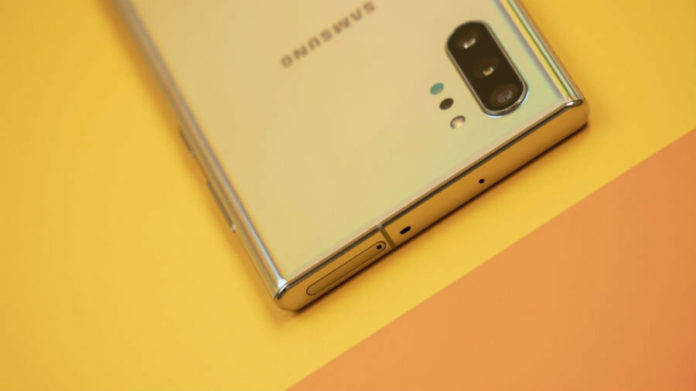 Samsung-Galaxy-Note-10-Plus-Upper