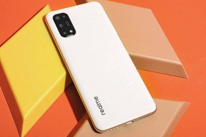 Realme-Q2-Pro-696x464