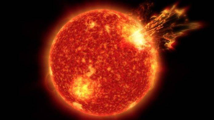 Nasa solar flare warning danger