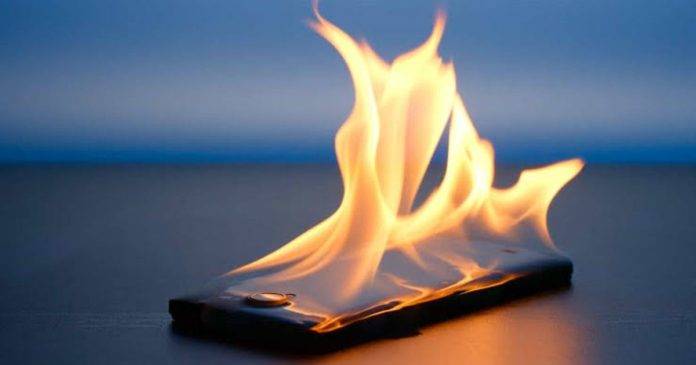Phone-Blast (1)
