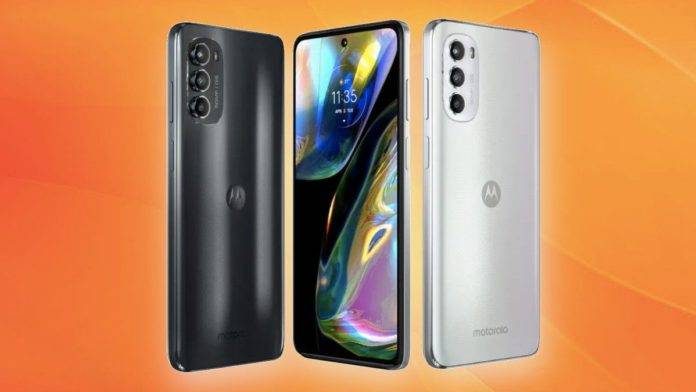 Moto-G82-5G