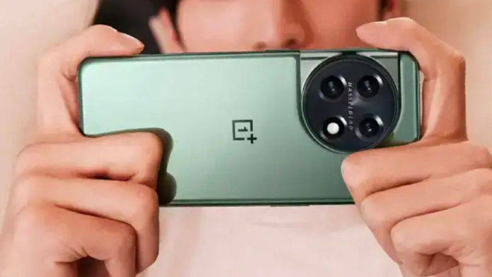 OnePlus-11-launch-event