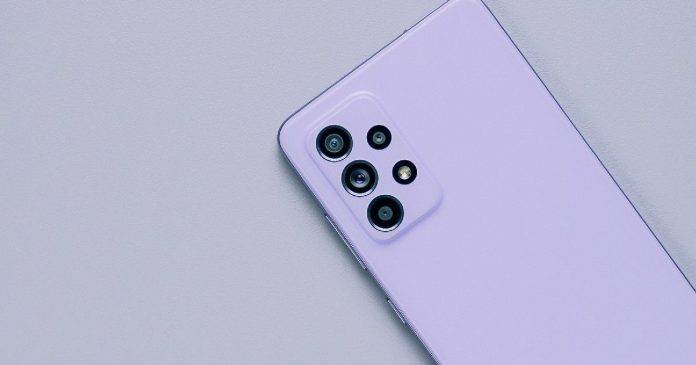 Samsung-Galaxy-A52-Rear-Camera-1
