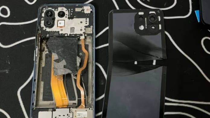 Xiaomi-Mi-11-Lite-battery-exploded-1024x576