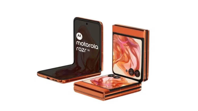 Motorola-razr-50-first-sale-starts-today-with-15000-rs-discount-768x432