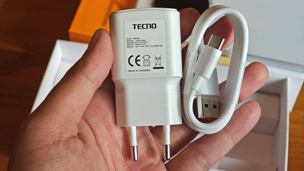 Unboxing dan Hands-on Tecno Spark 30C, HP "Transformer" Rp 1 Jutaan