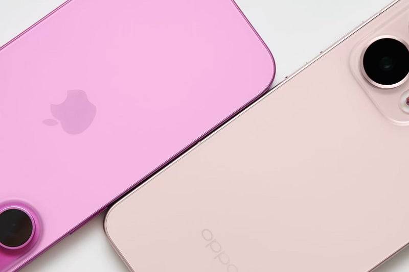 iPhone 16 vs. Oppo Reno 13. Sumber: @ZionsAnvin di X/Twitter.