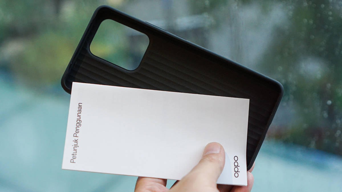 Unboxing Reno 13F 5G yang Mulai Dijual di Indonesia Besok, Selengkap Apa Aksesorinya?