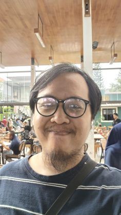 Hasil kamera depan Oppo Reno 13 F 5G