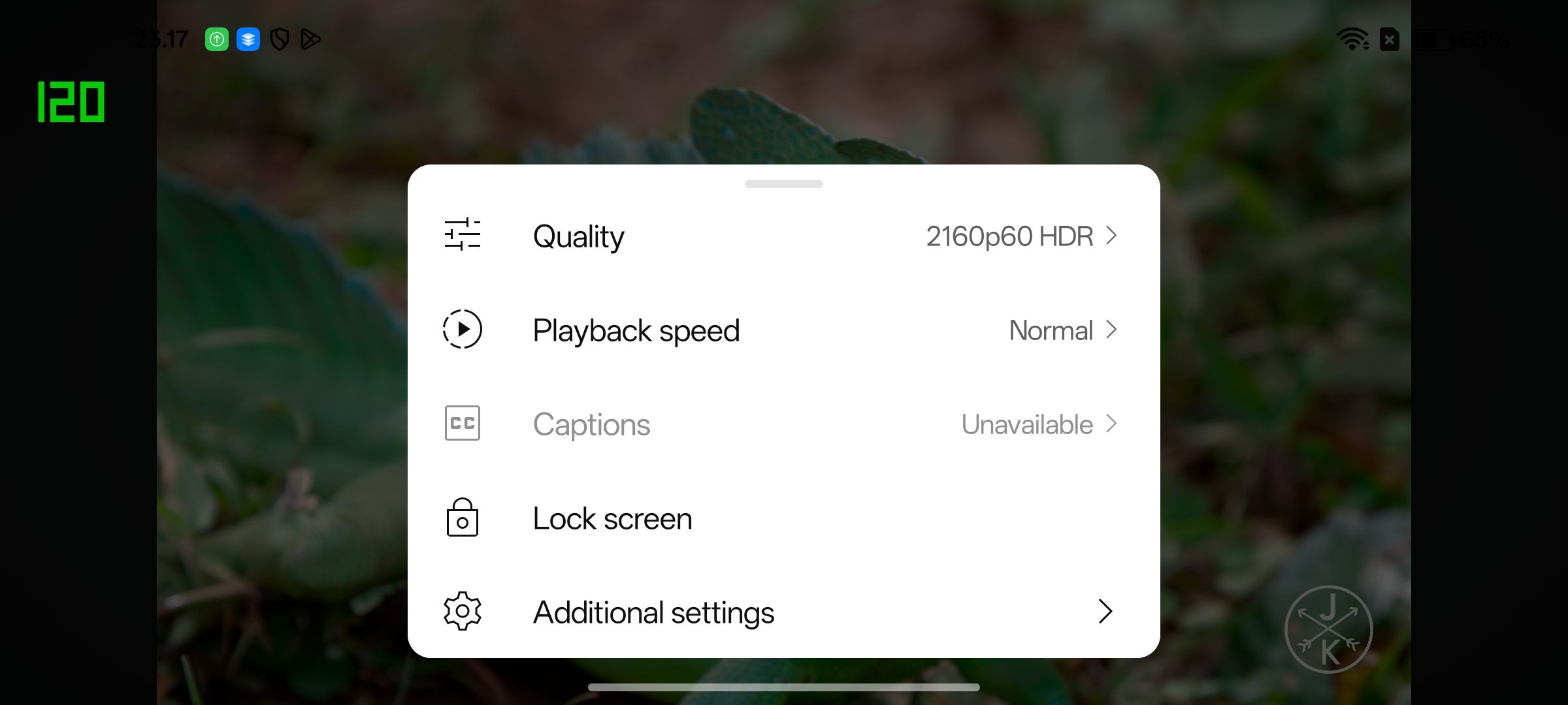 Menonton video HDR di YouTube (Oppo Reno 13 F 5G).