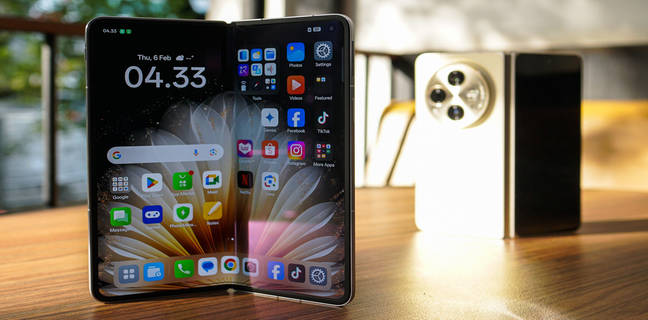 Kesan Pertama Menjajal Oppo Find N5, HP Lipat Tertipis di Dunia Kesan Pertama Menjajal Oppo Find N5, HP Lipat Tertipis di Dunia