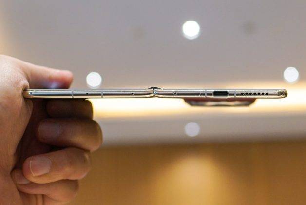 Lebih Dekat dengan Huawei Mate X6, HP Lipat Baru Seharga Rp 25 Juta