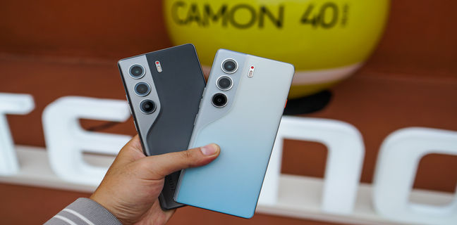 Tecno Camon 40 (kiri), Camon 40 Pro 5G (kanan).