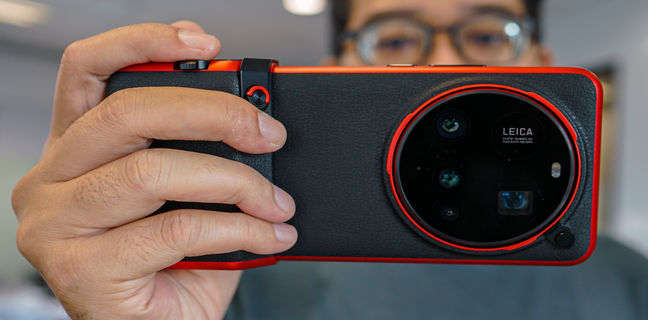 Unboxing Xiaomi 15 Ultra dan Aksesori Photography Kit Legend Edition