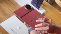 Bodi belakang Huawei Mate XT Ultimate