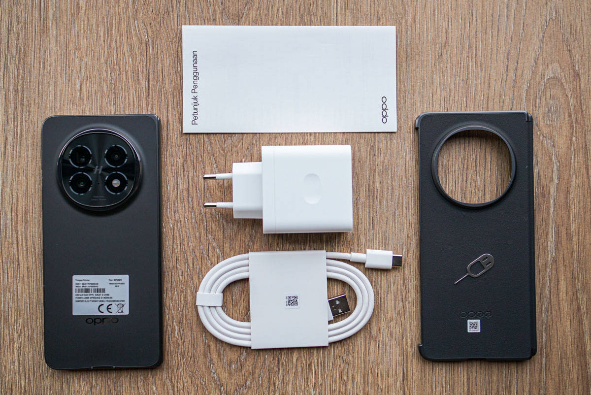Unboxing Oppo Find N5, HP Lipat Tertipis yang Masuk Indonesia Minggu Depan