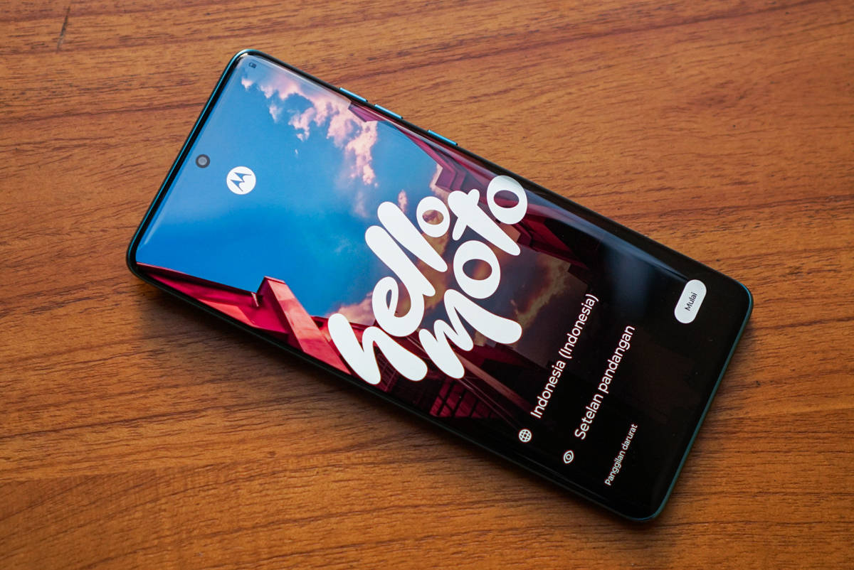 Unboxing Motorola Edge 60 Fusion, HP Dimensity 7400 Pertama di Indonesia