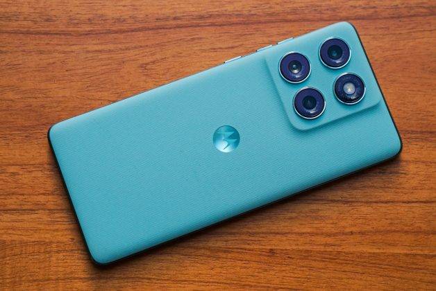 Unboxing Motorola Edge 60 Fusion, HP Dimensity 7400 Pertama di Indonesia