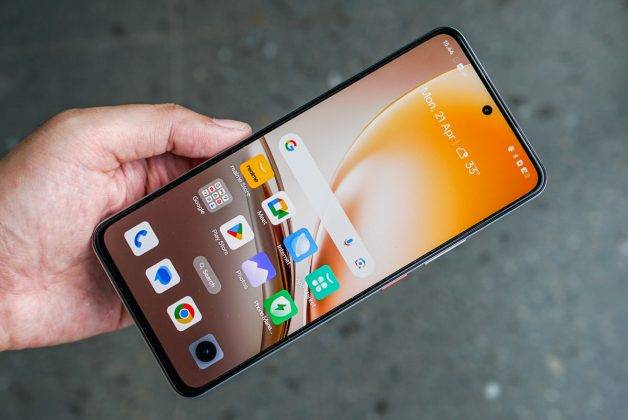 Unboxing Realme 14 5G, HP Snapdragon 6 Gen 4 Berdesain Mecha