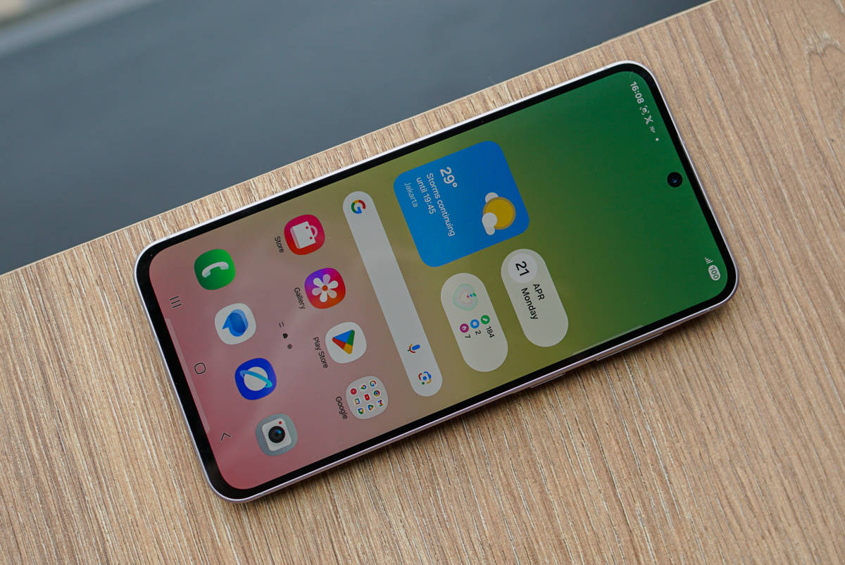 Review Samsung Galaxy A56 5G: All-Rounder yang Tampil Menawan