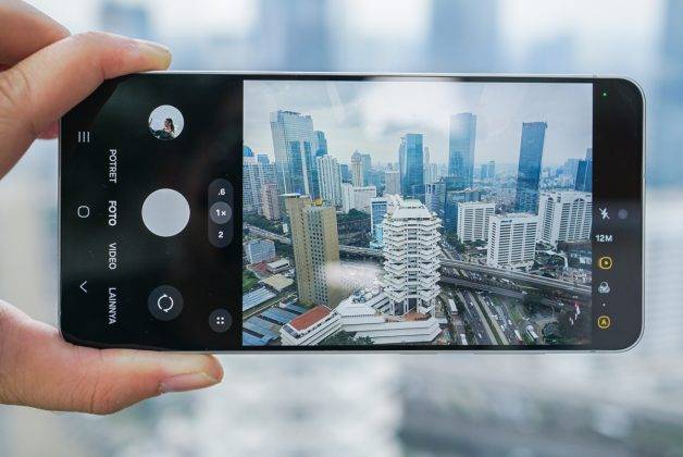 Menjajal Samsung Galaxy S25 Edge, Ternyata Bodinya Setipis Ini