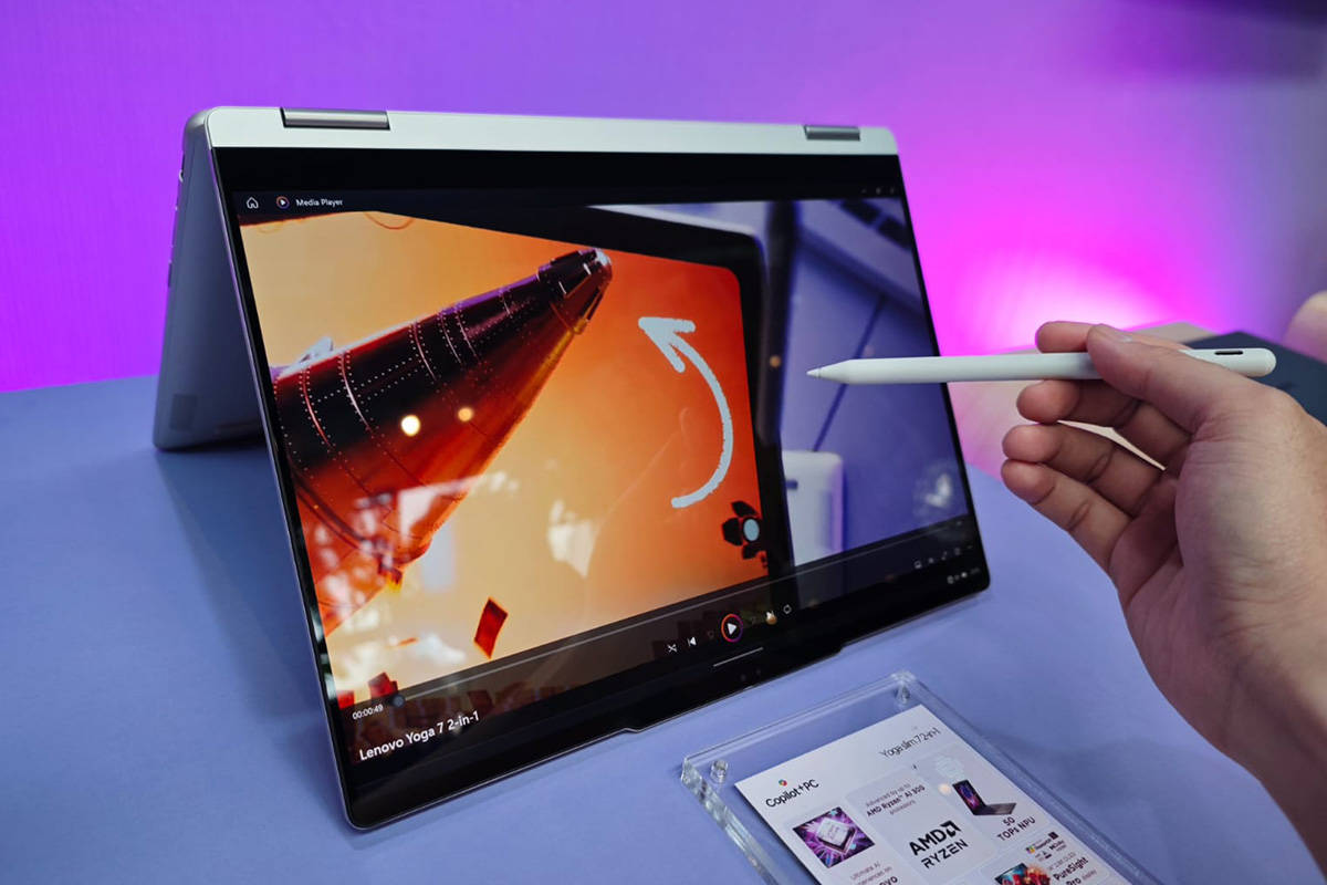 Lenovo Indonesia Luncurkan Jajaran Laptop AI Terbaru dengan Prosesor AMD Ryzen 300 Series