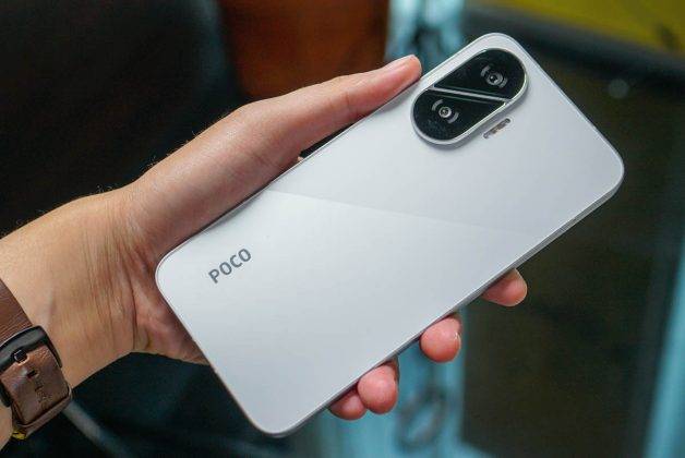 Mengenggam Poco F7, HP Snapdragon 8s Gen 4 Rp 5 Jutaan