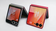 Mengenggam Samsung Galaxy Z Flip 7, Lebih Ramping, Lebih Lebar, Lebih Baik dari Sebelumnya