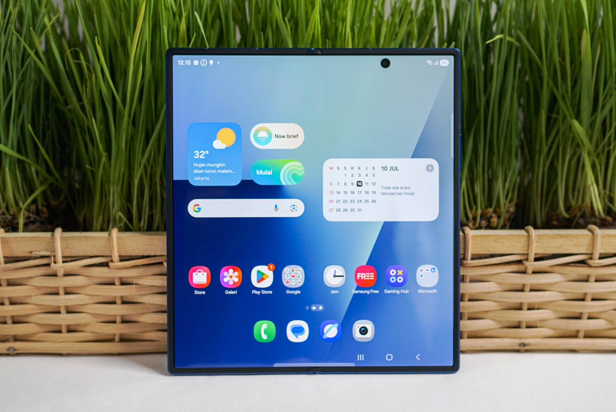 Hands-on Galaxy Z Fold 7, HP Lipat Tipis dengan Jeroan Galaxy S25 Ultra