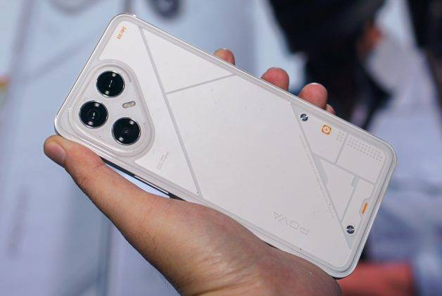 Unboxing dan Hands-on Tecno Pova 7 Ultra 5G, Dapat Powerbank Wireless Gratis
