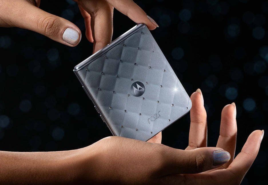 Moto Razr 2025 edisi "Brilliant"