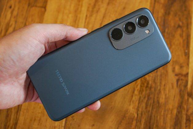 Tecno Spark 40 Pro Plus: Harga Rp 2 Jutaan, Bodi Ramping, Layar Curved, Wireless Charging