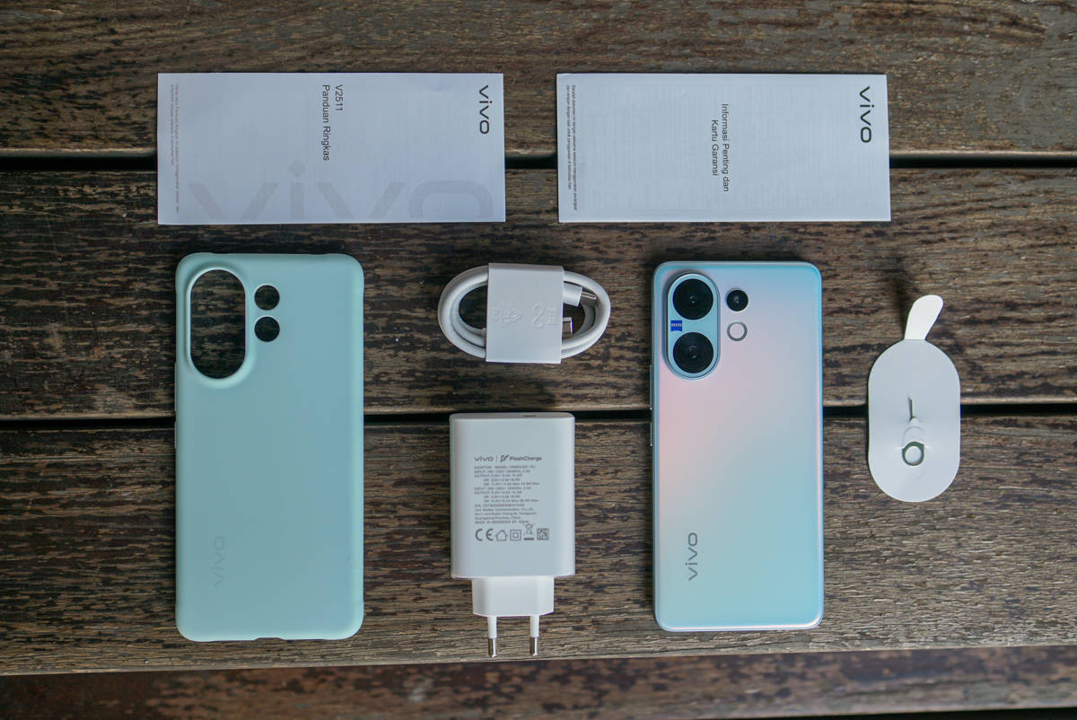 Menggenggam Vivo V60, Calon HP Snapdragon 7 Gen 4 Pertama di Indonesia